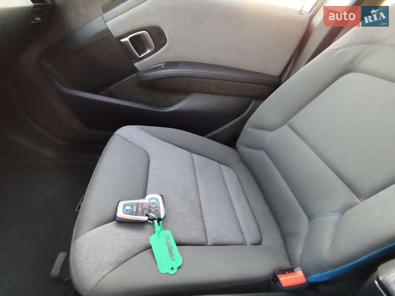 Хэтчбек BMW I3 2016 в Киеве