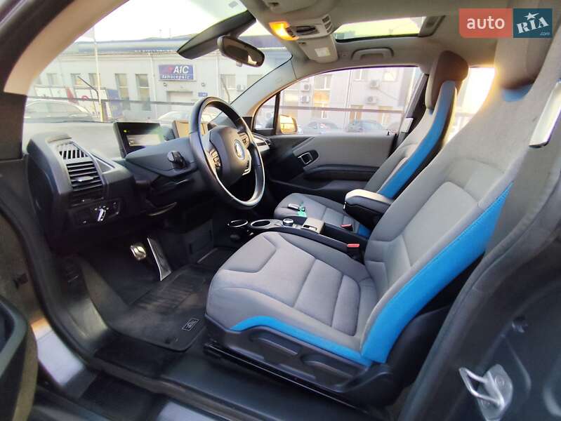 Хэтчбек BMW I3 2016 в Киеве