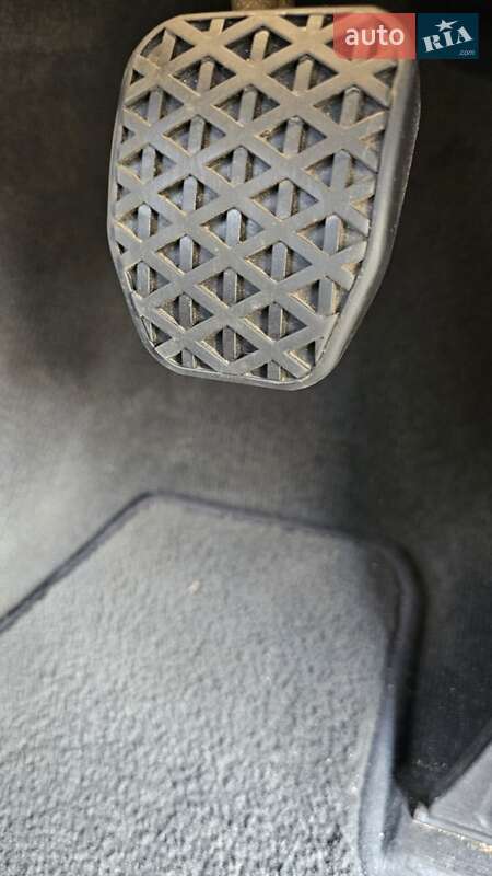 Хэтчбек BMW I3 2015 в Николаеве