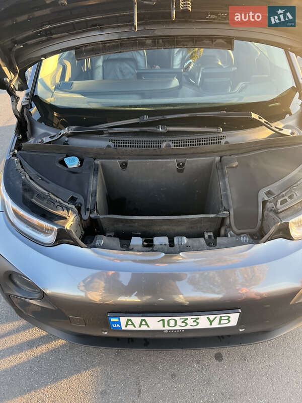 Хэтчбек BMW I3 2016 в Василькове