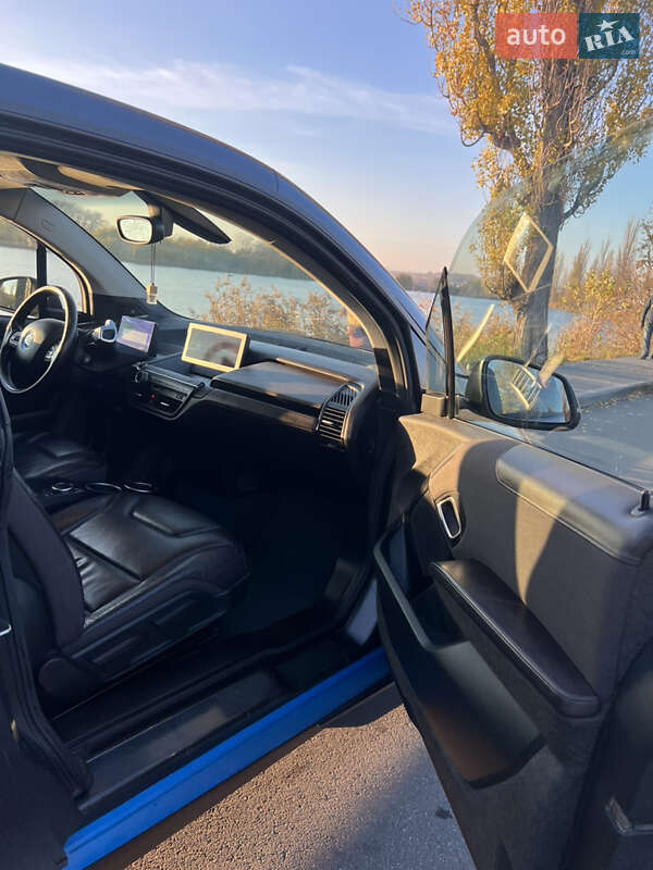Хэтчбек BMW I3 2016 в Василькове
