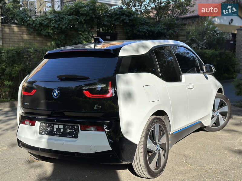 Хэтчбек BMW I3 2016 в Киеве