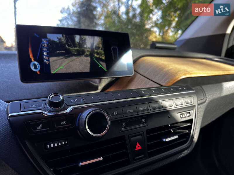 Хэтчбек BMW I3 2016 в Киеве
