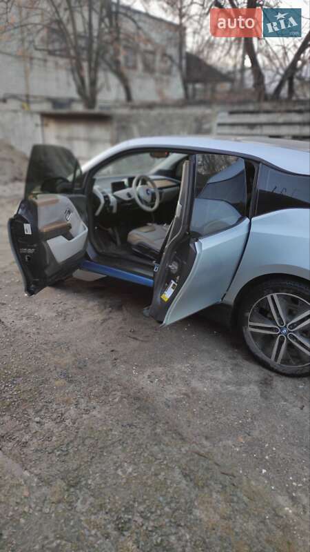 Хэтчбек BMW I3 2014 в Киеве