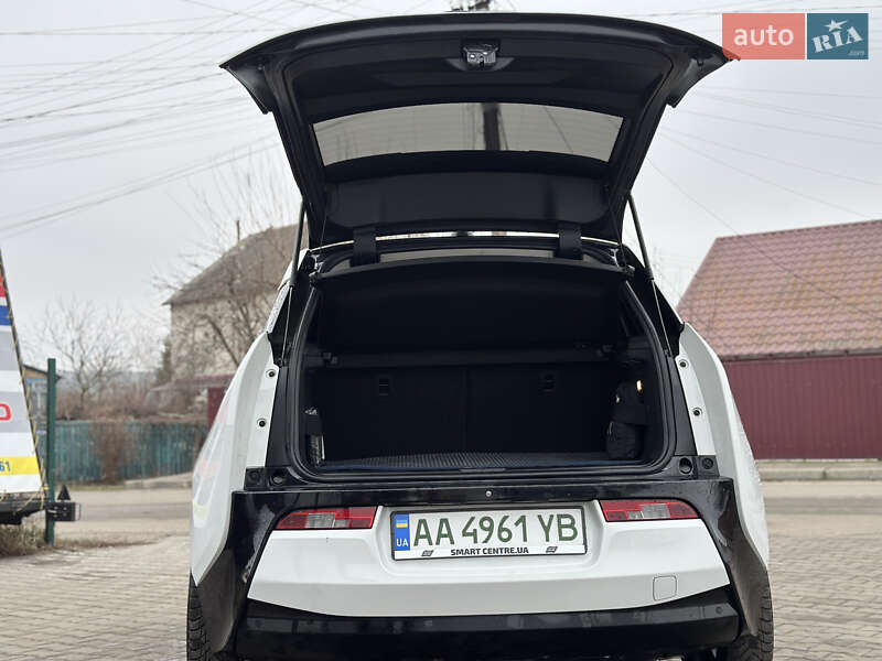Хэтчбек BMW I3 2016 в Василькове