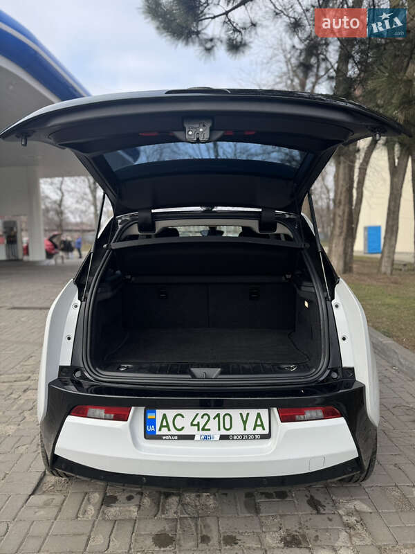 Хетчбек BMW I3 2015 в Дніпрі