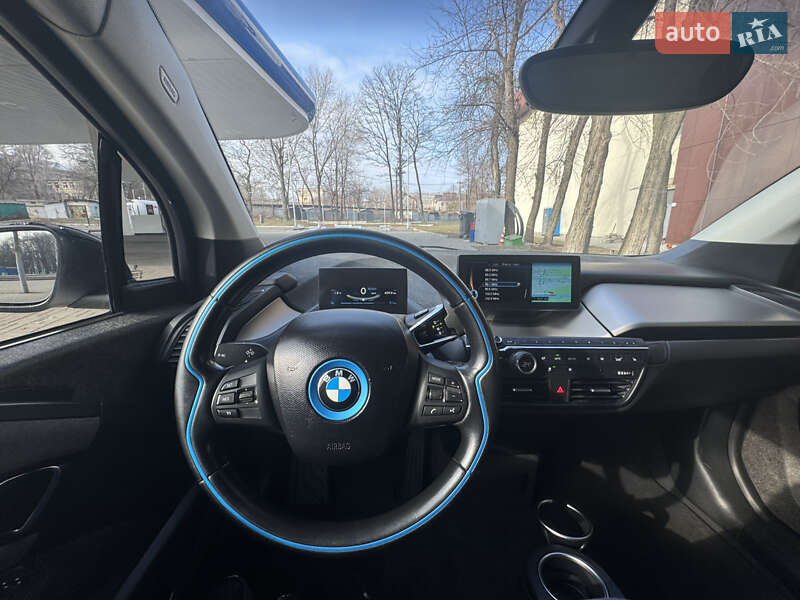 Хетчбек BMW I3 2015 в Дніпрі