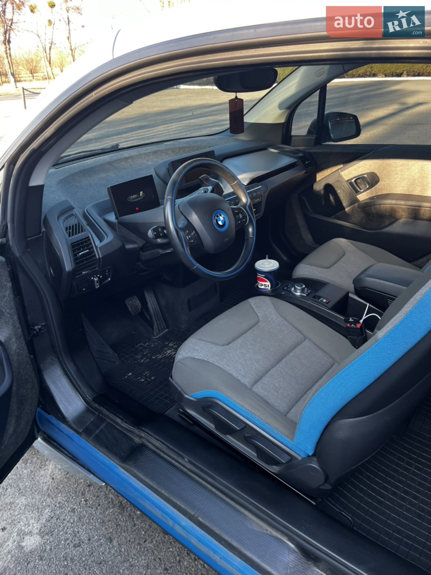 2015 BMW i3 - мініатюра 12