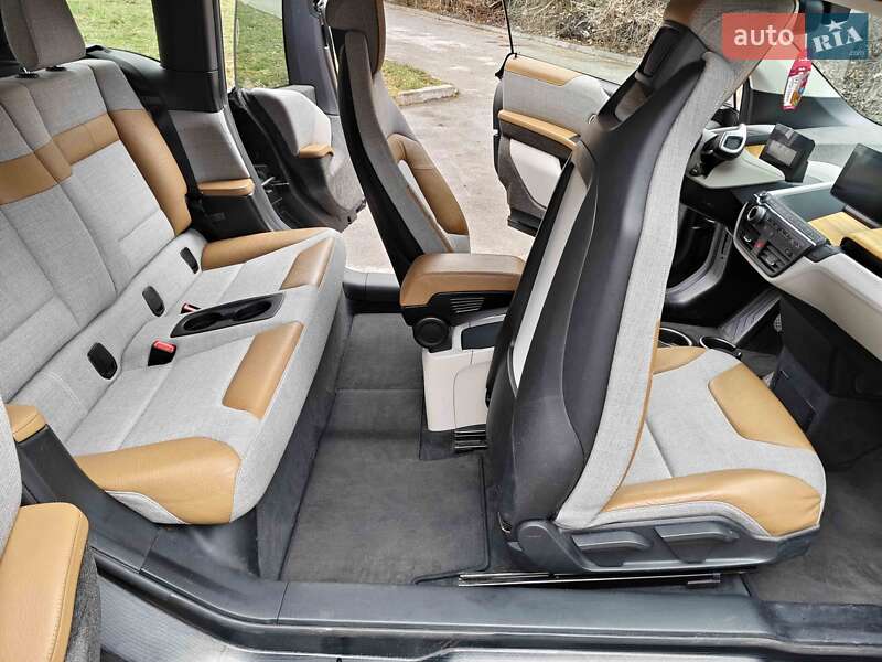 Хетчбек BMW I3 2016 в Тернополі
