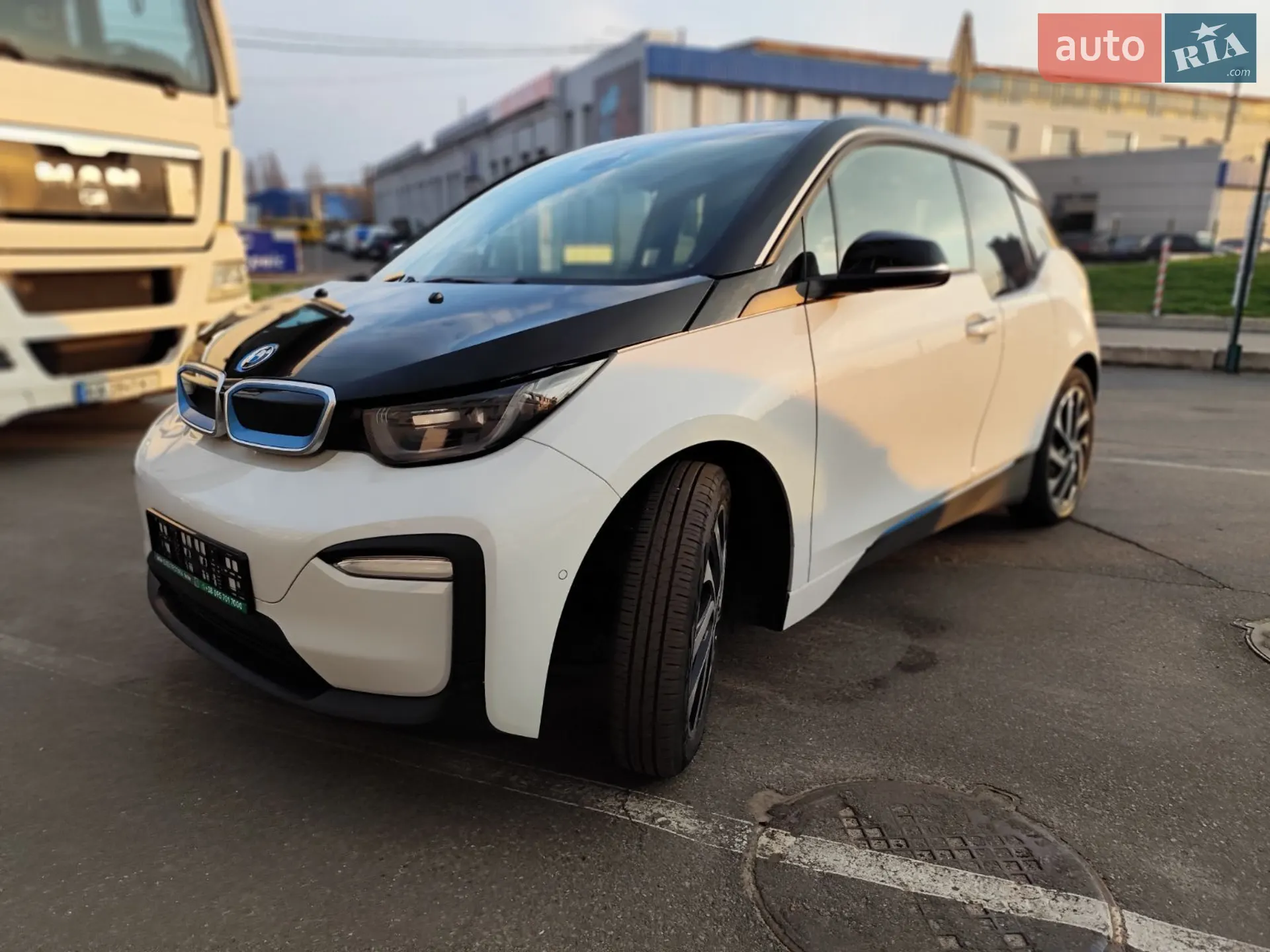 2019 BMW i3 - мініатюра 19