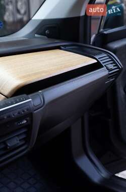 Хэтчбек BMW I3 2015 в 