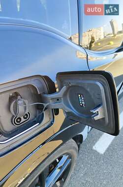 Хетчбек BMW I3 2018 в 