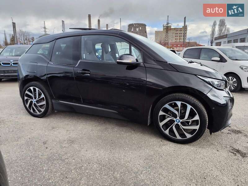 Хэтчбек BMW I3 2016 в Киеве