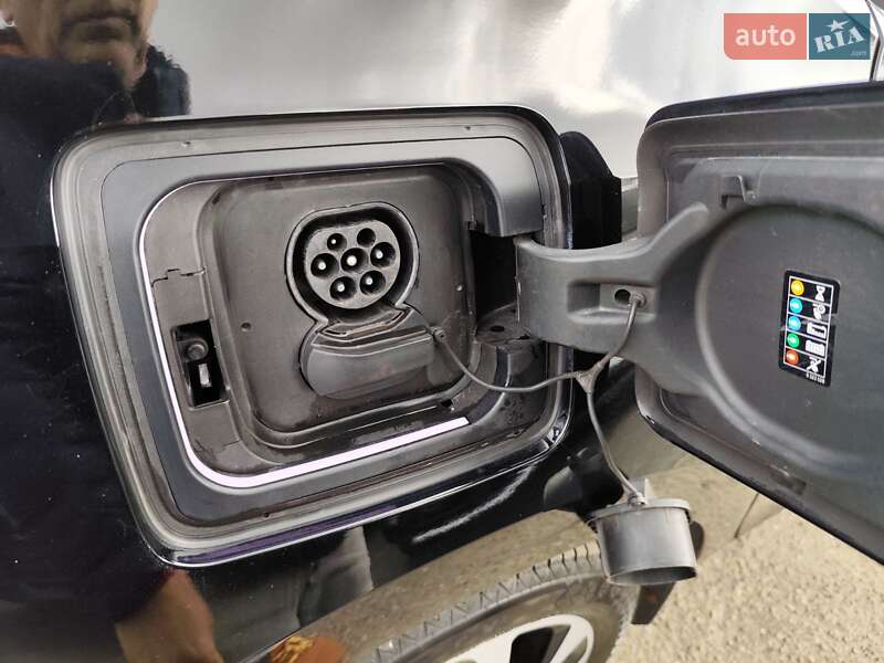 Хэтчбек BMW I3 2016 в Киеве