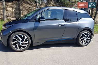 Хетчбек BMW I3 2016 в 