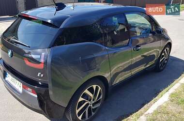 Хетчбек BMW I3 2016 в 