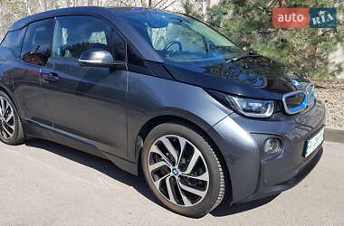 Хетчбек BMW I3 2016 в 