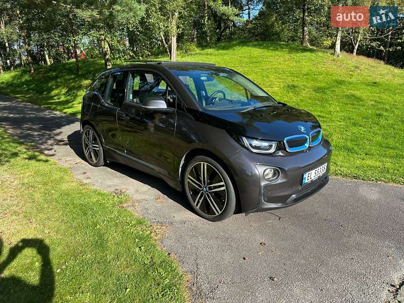 Хетчбек BMW I3 2017 в 