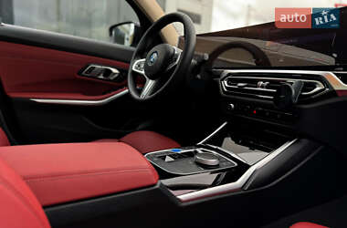 Седан BMW I3 2022 в 