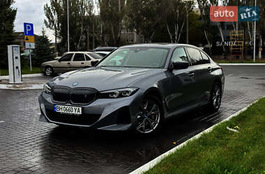 Седан BMW I3 2022 в 