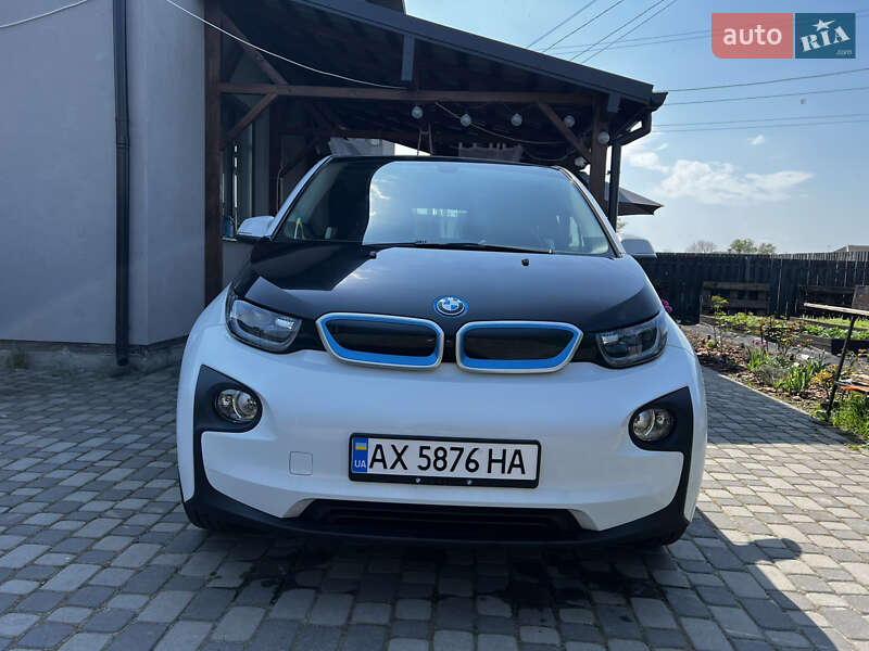 Хэтчбек BMW I3 2015 в Новом Ярычеве фото 8 Хэтчбек BMW I3 2015 в Новом Ярычеве