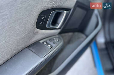 Хетчбек BMW I3 2015 в 