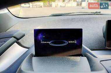 Хэтчбек BMW I3 2014 в 