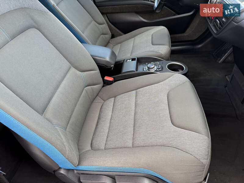 Хэтчбек BMW I3 2015 в Виннице