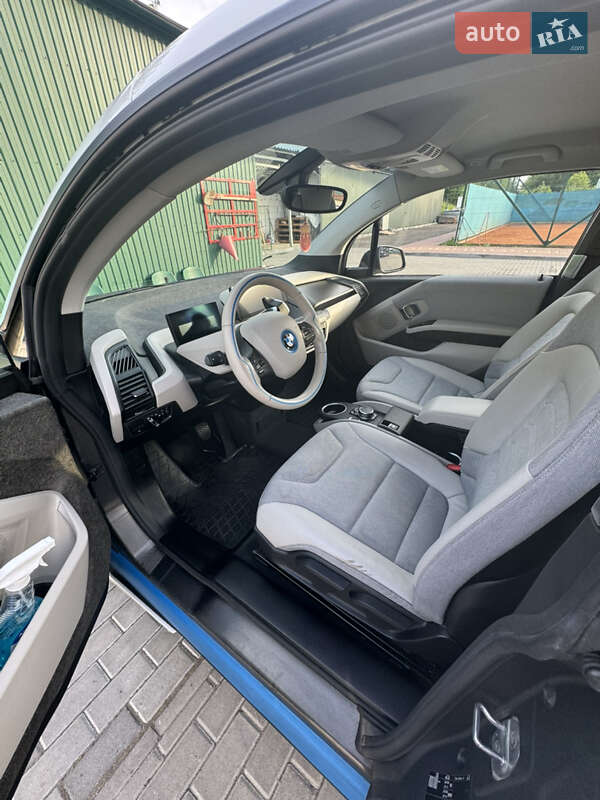 Хэтчбек BMW I3 2016 в Киеве
