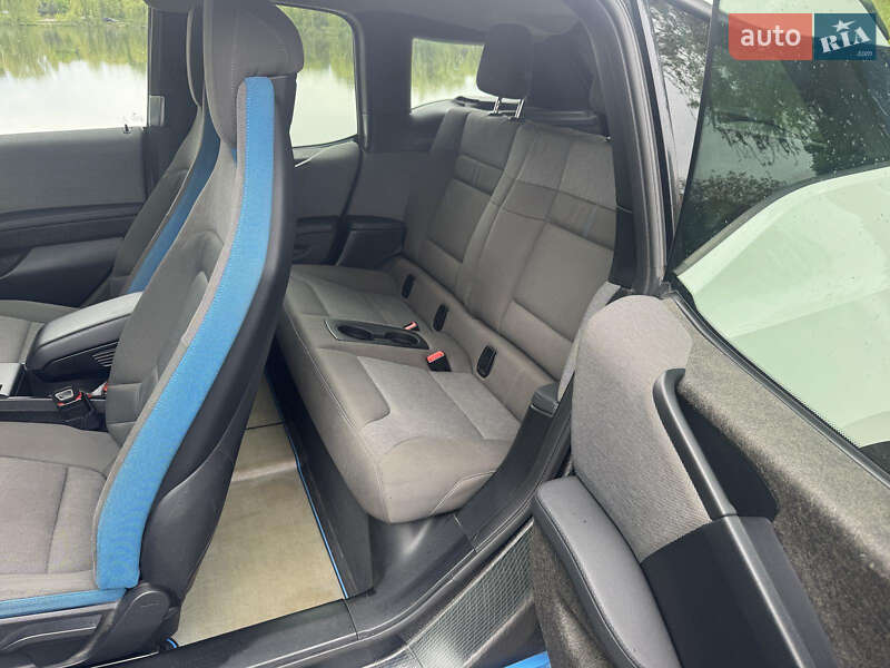 Хэтчбек BMW I3 2015 в Ровно