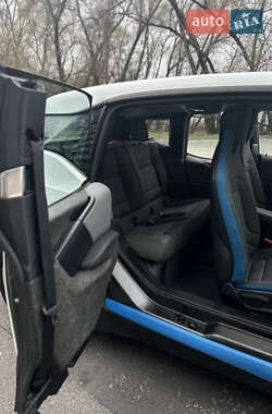Хэтчбек BMW I3 2016 в 