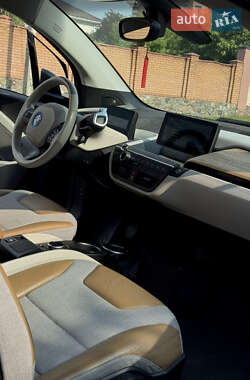 Хетчбек BMW I3 2014 в 