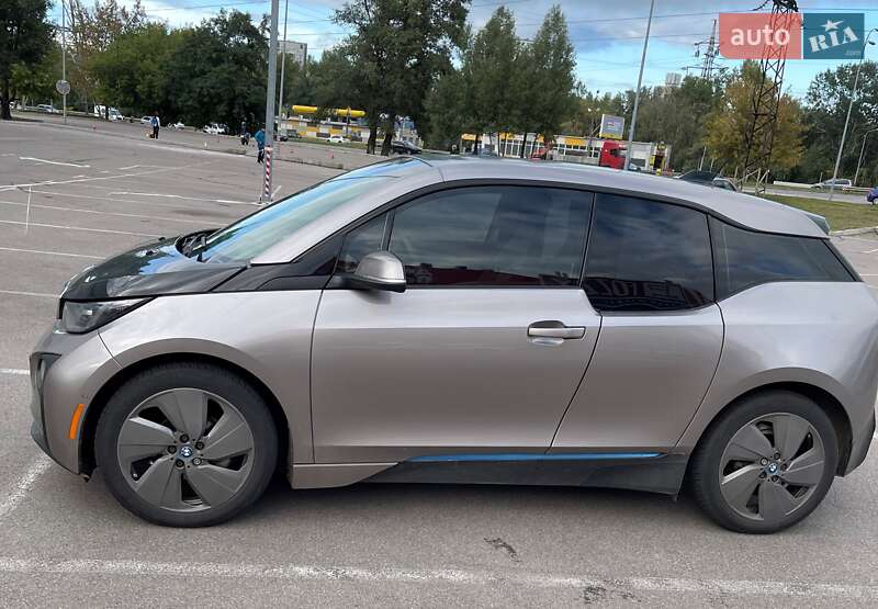 Хэтчбек BMW I3 2014 в Киеве