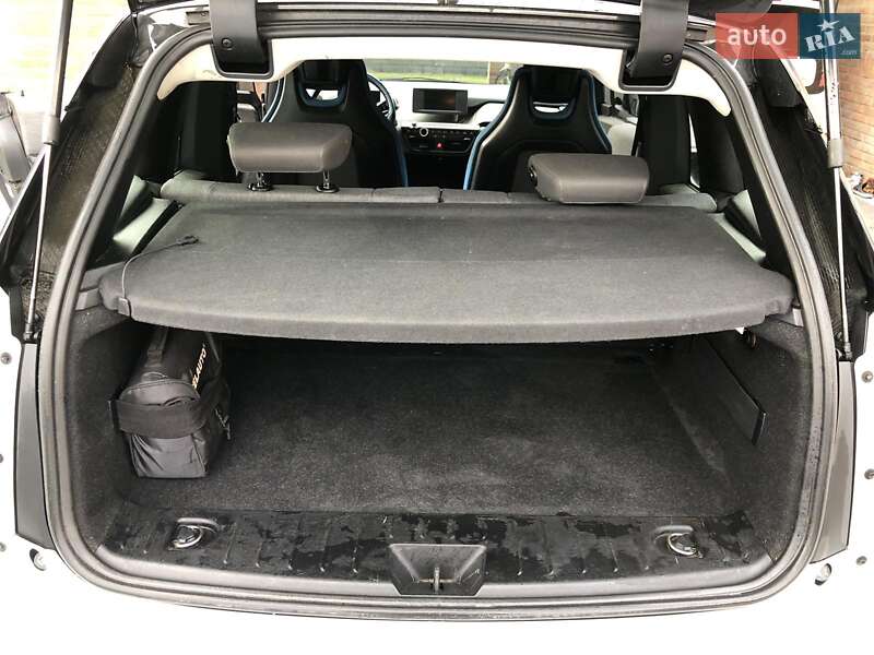 Хэтчбек BMW I3 2016 в Луцке