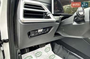 Седан BMW I3 2025 в 
