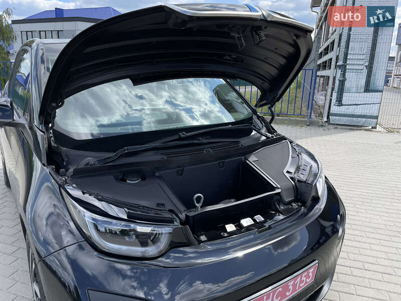 Хэтчбек BMW I3 2016 в Ковеле