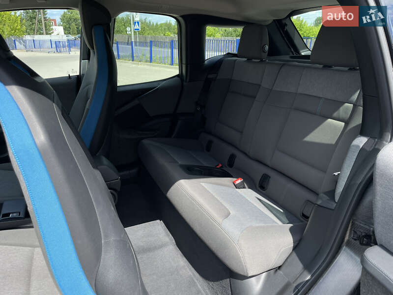 Хэтчбек BMW I3 2016 в Ковеле