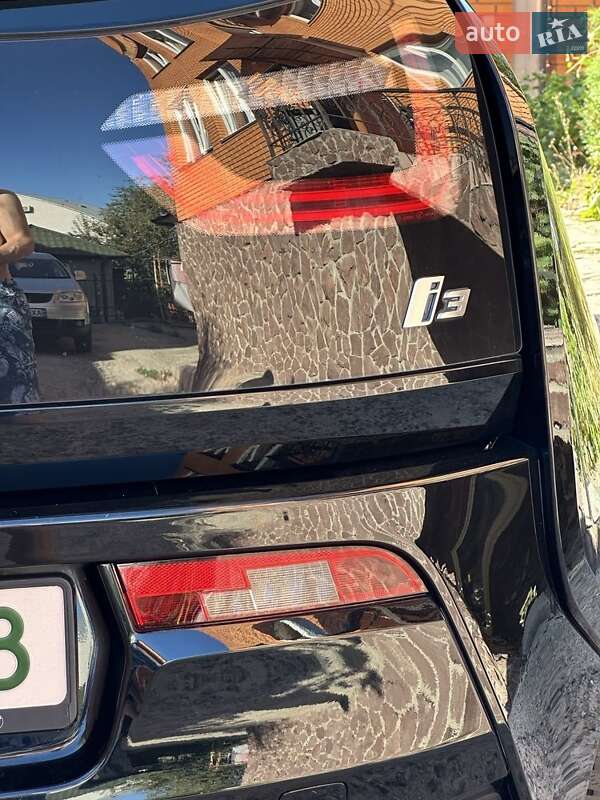 Хэтчбек BMW I3 2017 в Софиевской Борщаговке фото 11 Хэтчбек BMW I3 2017 в Софиевской Борщаговке