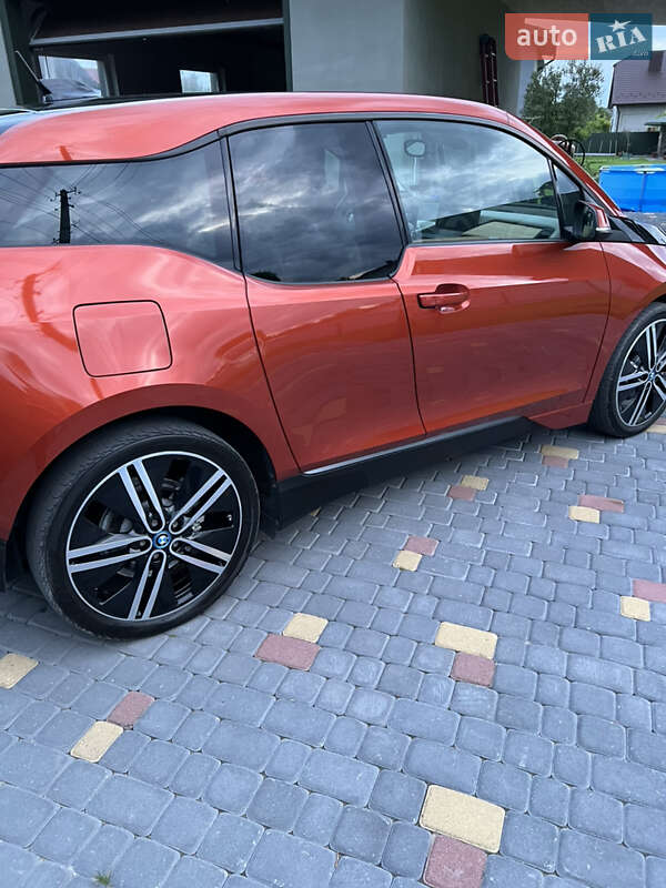 Хэтчбек BMW I3 2014 в Владимире