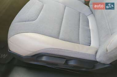 Хэтчбек BMW I3 2015 в 