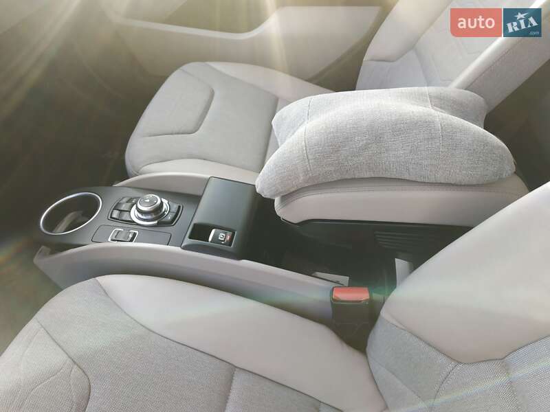 Хетчбек BMW I3 2015 в Одесі