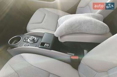 Хэтчбек BMW I3 2015 в 