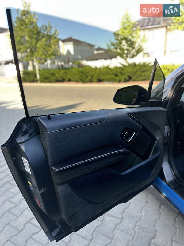 Хэтчбек BMW I3 2016 в Одессе