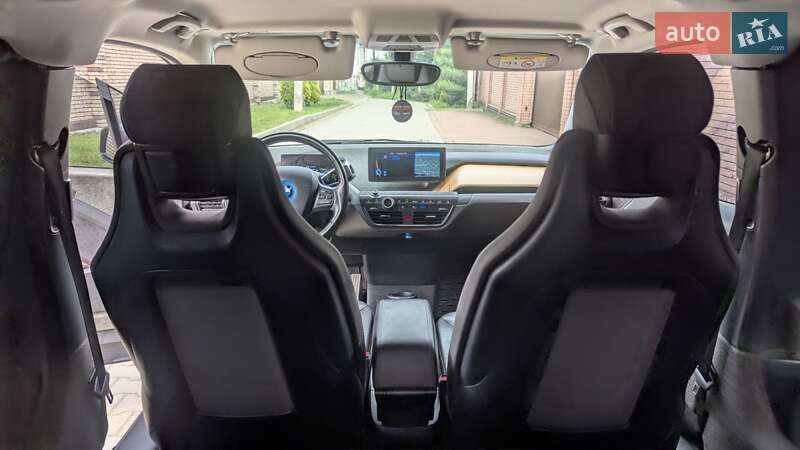 Хэтчбек BMW I3 2015 в Черновцах