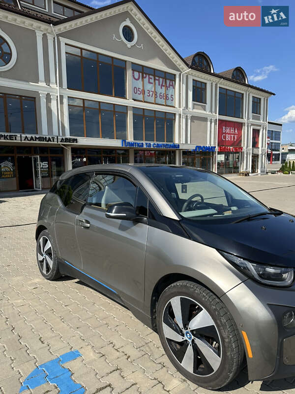 Хэтчбек BMW I3 2016 в Черновцах