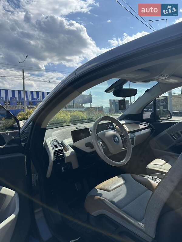 Хэтчбек BMW I3 2016 в Черновцах