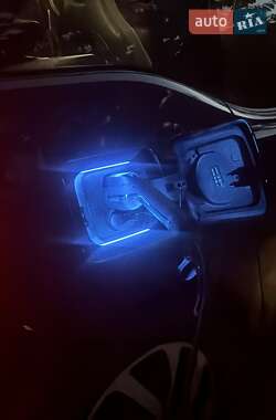 Хэтчбек BMW I3 2014 в 