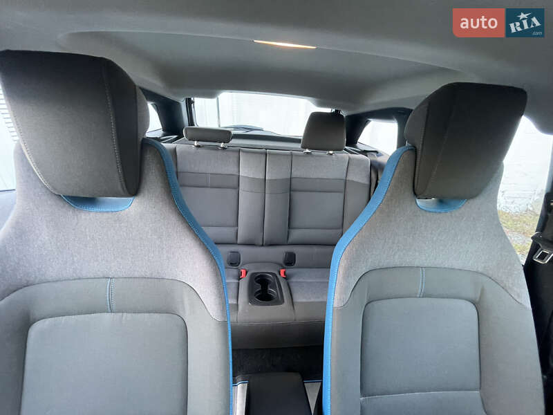 Хэтчбек BMW I3 2016 в Коростене