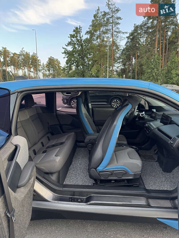 Хэтчбек BMW I3 2017 в Киеве