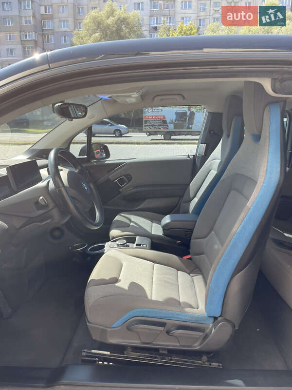 Хэтчбек BMW I3 2017 в Хмельницком